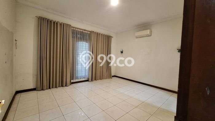 Hunian Mewah LB 180m2 Siap Huni Desain Elegan di Sektor 9-Bintaro, Tangerang Selatan Hunian Mewah LB 180m2 Siap Huni Desain Elegan di Sektor 9-Bintaro, Tangerang Selatan