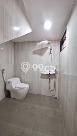 LIMITED OFFER! Rumah Premium area Sektor 9-Bintaro, LT 212m² Bangunan 330m² LIMITED OFFER! Rumah Premium area Sektor 9-Bintaro, LT 212m² Bangunan 330m²
