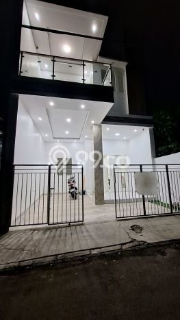 Dijual Rumah Eksklusif 3 KT di BSD Kencana Loka, Tangerang Dijual Rumah Eksklusif 3 KT di BSD Kencana Loka, Tangerang