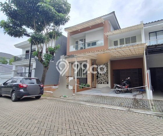 Disewakan! Rumah 4 Kamar Tidur &
3 Kamar Mandi di Sektor 7-Bintaro, Tangerang Selatan Disewakan! Rumah 4 Kamar Tidur &
3 Kamar Mandi di Sektor 7-Bintaro, Tangerang Selatan