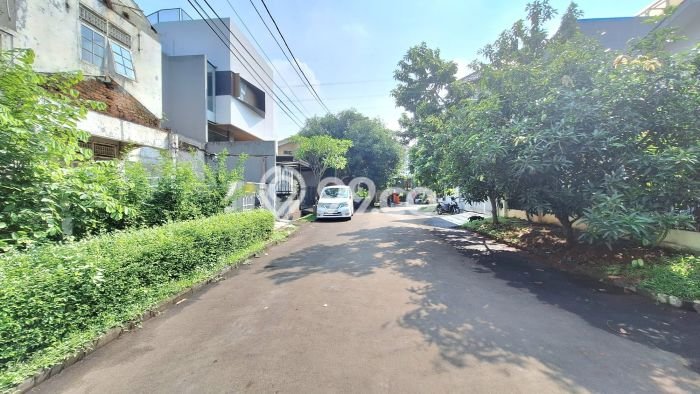 For Sale! Premium House LT 180m2 Desain Modern di Sektor 9-Bintaro For Sale! Premium House LT 180m2 Desain Modern di Sektor 9-Bintaro