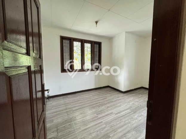 HUNIAN EKSKLUSIF! Rumah di Sektor 5 - Bintaro, 3 KM, Design Minimalis, Luas 177m² Bangunan 150m² HUNIAN EKSKLUSIF! Rumah di Sektor 5 - Bintaro, 3 KM, Design Minimalis, Luas 177m² Bangunan 150m²