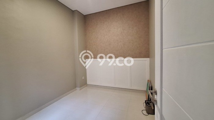 For Sale! Premium House LT 108m2 Desain Elegan di Graha Raya For Sale! Premium House LT 108m2 Desain Elegan di Graha Raya
