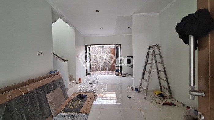PRIME LOCATION! Rumah area Bintaro, 3 KT, Lingkungan Strategis, LT 105m² Bangunan 120m² PRIME LOCATION! Rumah area Bintaro, 3 KT, Lingkungan Strategis, LT 105m² Bangunan 120m²