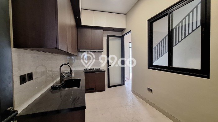 Jual Rumah Luas Megah Dengan View Cantik di Sektor 7-Bintaro, Tangerang Selatan Jual Rumah Luas Megah Dengan View Cantik di Sektor 7-Bintaro, Tangerang Selatan