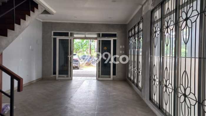 Ruko Kawasan Strategis Kawasan , Luas 135m2m², Sentra Perdagangan Ruko Kawasan Strategis Kawasan , Luas 135m2m², Sentra Perdagangan