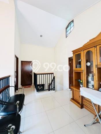 Rumah Elit Modern Tanpa Renovasi di Sektor 3 - Bintaro Jakarta Selatan Rumah Elit Modern Tanpa Renovasi di Sektor 3 - Bintaro Jakarta Selatan