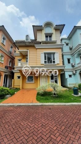 Rumah Luas Asri 3 KT Siap Huni di Gading Serpong Montana Village Tangerang Rumah Luas Asri 3 KT Siap Huni di Gading Serpong Montana Village Tangerang