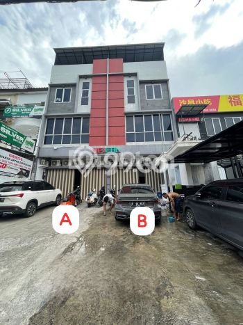 Ruko Dijual di Jakarta Utara LT 138m2 & LB 450m2 Lokasi Terbaik! Ruko Dijual di Jakarta Utara LT 138m2 & LB 450m2 Lokasi Terbaik!