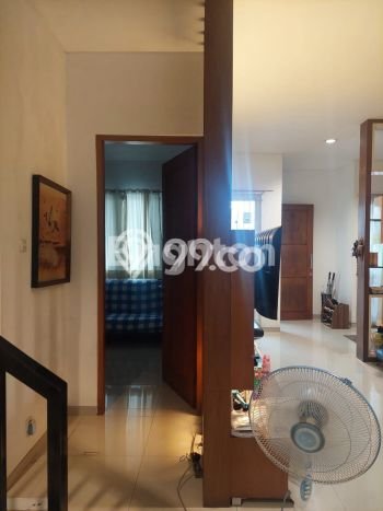 Rumah Elit LB 220m2 Siap Pakai Desain Elegan di Tangerang Kota, Tangerang Rumah Elit LB 220m2 Siap Pakai Desain Elegan di Tangerang Kota, Tangerang