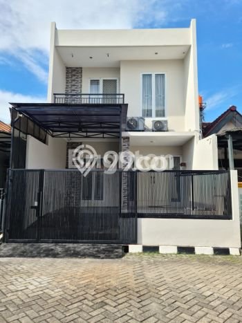 Dijual Rumah 3 Kamar Lokasi Ideal Bagus dan Strategis di Karang Tengah Dijual Rumah 3 Kamar Lokasi Ideal Bagus dan Strategis di Karang Tengah