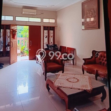 Dijual Rumah 4 Kamar Lokasi Ideal Bagus dan Strategis di Karawaci Dijual Rumah 4 Kamar Lokasi Ideal Bagus dan Strategis di Karawaci