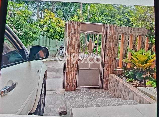Dijual Rumah 4 Kamar Lokasi Ideal Bagus dan Strategis di Karawaci Dijual Rumah 4 Kamar Lokasi Ideal Bagus dan Strategis di Karawaci