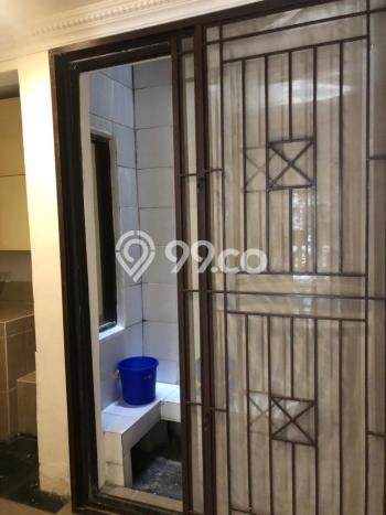 Hunian Minimalis dengan LT 90m2 & LB 200m2 Dikontrakkan di Green Lake City Hunian Minimalis dengan LT 90m2 & LB 200m2 Dikontrakkan di Green Lake City