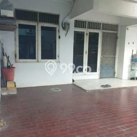 Rumah sewa siap pakai 4 KT di Rawa Buaya, Jakarta Barat Rumah sewa siap pakai 4 KT di Rawa Buaya, Jakarta Barat