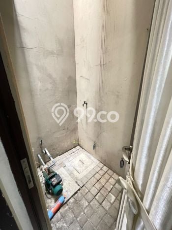 Disewakan! Rumah 2 Kamar Tidur &
2 Kamar Mandi di Green Lake City, Jakarta Barat Disewakan! Rumah 2 Kamar Tidur &
2 Kamar Mandi di Green Lake City, Jakarta Barat