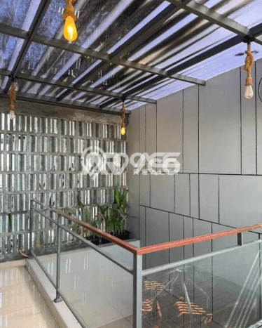 For Sale Rumah 4 Kamar Lokasi Strategis Nyaman dan Strategis di Karawaci For Sale Rumah 4 Kamar Lokasi Strategis Nyaman dan Strategis di Karawaci