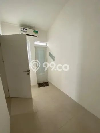 Rumah Modern Cantik 4 Kamar Bisa Langsung Pindah di Ciledug Rumah Modern Cantik 4 Kamar Bisa Langsung Pindah di Ciledug