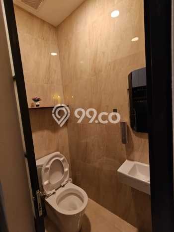 For Sale Rumah 2 Kamar Lokasi Ideal Bagus dan Strategis di Cipondoh For Sale Rumah 2 Kamar Lokasi Ideal Bagus dan Strategis di Cipondoh