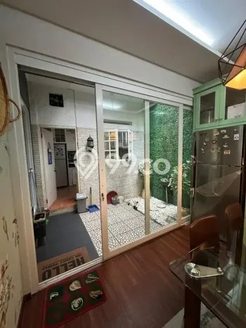 Rumah Kontrakan Jakarta Barat LT 130m2 LB 190m2 Kawasan Taman Meruya Rumah Kontrakan Jakarta Barat LT 130m2 LB 190m2 Kawasan Taman Meruya