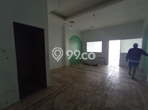 Disewakan Ruko di Kawasan Ramai Tegal Gundil Luas 230m2 Disewakan Ruko di Kawasan Ramai Tegal Gundil Luas 230m2