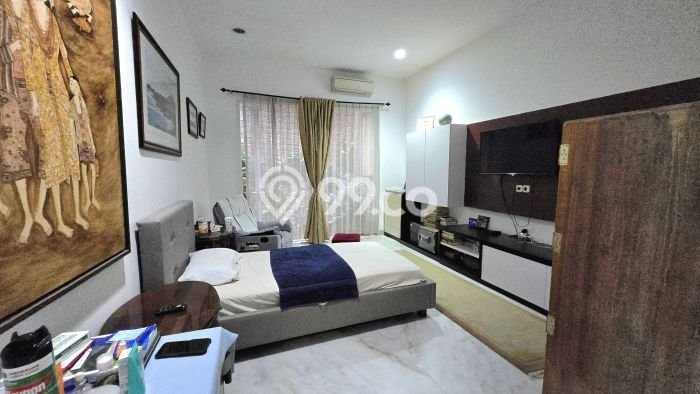 Jual Rumah Mewah Elegan Dengan View Cantik di Gading Serpong, Tangerang Jual Rumah Mewah Elegan Dengan View Cantik di Gading Serpong, Tangerang