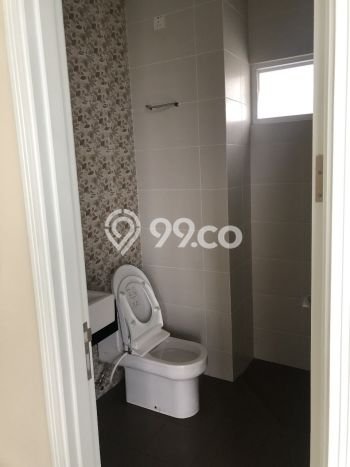 Ready to Use! Premium House LT 128m2 Desain Elegan di Gading Serpong Ready to Use! Premium House LT 128m2 Desain Elegan di Gading Serpong