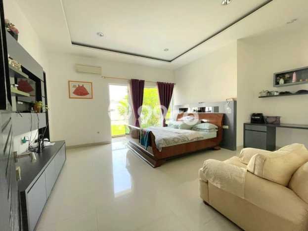 Jual Rumah Mewah Elegan Dengan View Cantik di Gading Serpong, Tangerang Jual Rumah Mewah Elegan Dengan View Cantik di Gading Serpong, Tangerang