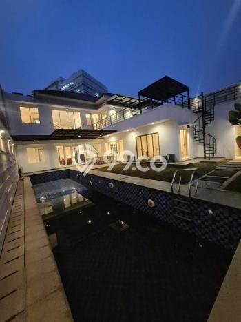 Hunian Elit LB 330m2 Siap Pakai Desain Elegan di Alam Sutera, Tangerang Hunian Elit LB 330m2 Siap Pakai Desain Elegan di Alam Sutera, Tangerang