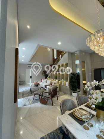 Dijual Rumah Mewah Megah Dengan View Eksklusif di Gading Serpong, Tangerang Dijual Rumah Mewah Megah Dengan View Eksklusif di Gading Serpong, Tangerang