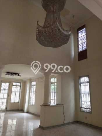 Rumah Elit LB 260m2 Siap Pakai Desain Elegan di Lippo Karawaci, Tangerang Rumah Elit LB 260m2 Siap Pakai Desain Elegan di Lippo Karawaci, Tangerang