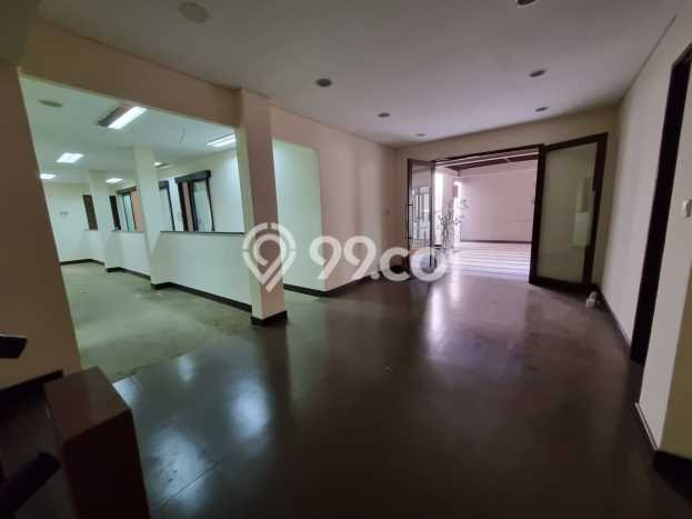 Gudang For Rent Kawasan Kebon Jeruk, Luas 1360m², Lokasi Bisnis, Akses Utama Gudang For Rent Kawasan Kebon Jeruk, Luas 1360m², Lokasi Bisnis, Akses Utama