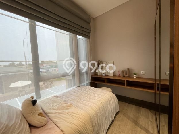 Rumah Luas Asri 3 KT Siap Pakai di BSD City Tangerang Rumah Luas Asri 3 KT Siap Pakai di BSD City Tangerang