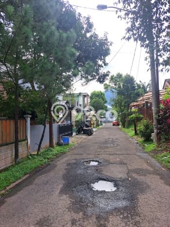 Jual Rumah Eksklusif 3 KT di Sentul City, Bogor Jual Rumah Eksklusif 3 KT di Sentul City, Bogor