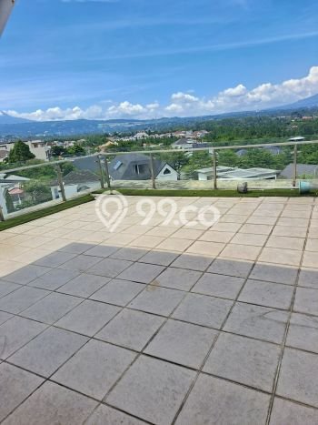 Rumah Mewah LB 338m2 Siap Huni Desain Elegan di Sentul, Bogor Rumah Mewah LB 338m2 Siap Huni Desain Elegan di Sentul, Bogor