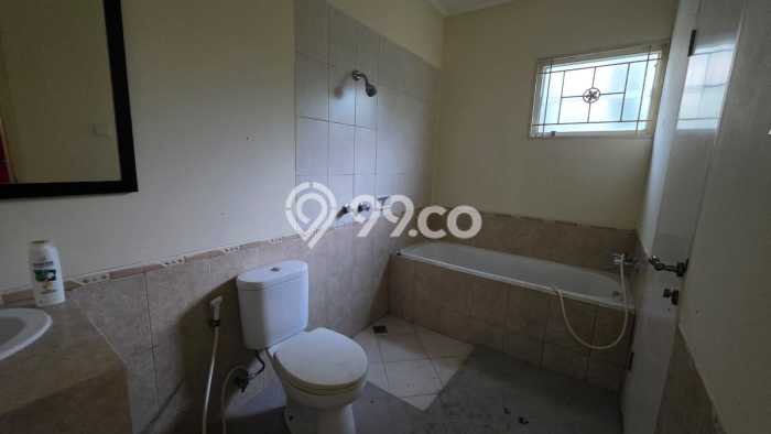 Disewakan! Rumah 4 Kamar Tidur &
3 Kamar Mandi di Sentul City, Bogor Disewakan! Rumah 4 Kamar Tidur &
3 Kamar Mandi di Sentul City, Bogor