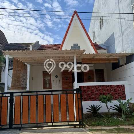 Disewakan! Rumah 2 Kamar Tidur &
1 Kamar Mandi di Sentul City, Bogor Disewakan! Rumah 2 Kamar Tidur &
1 Kamar Mandi di Sentul City, Bogor