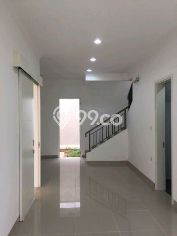 Ready to Use! Luxury House LT 117m2 Desain Elegan di Summarecon Serpong Ready to Use! Luxury House LT 117m2 Desain Elegan di Summarecon Serpong