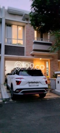 Ready to Use! Luxury House LT 117m2 Desain Elegan di Summarecon Serpong Ready to Use! Luxury House LT 117m2 Desain Elegan di Summarecon Serpong