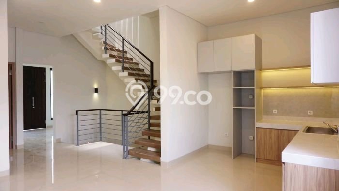 Ready to Use! Luxury House LT 90m2 Desain Elegan di Sunter Ready to Use! Luxury House LT 90m2 Desain Elegan di Sunter