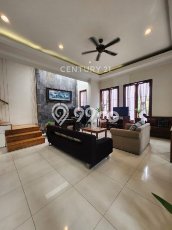 Dijual Rumah Mewah Exclusive di Kebayoran Lama, Jakarta Selatan Dijual Rumah Mewah Exclusive di Kebayoran Lama, Jakarta Selatan