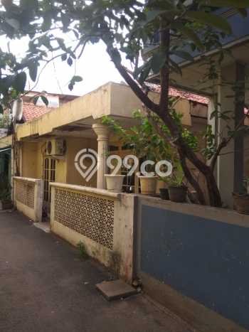 Rumah Elit Modern Tanpa Renovasi di Jatiwaringin Jakarta Timur Rumah Elit Modern Tanpa Renovasi di Jatiwaringin Jakarta Timur
