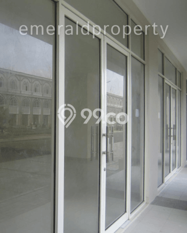Ruko disewakan lokasi strategis Tangerang Tangerang 230m2 Ruko disewakan lokasi strategis Tangerang Tangerang 230m2