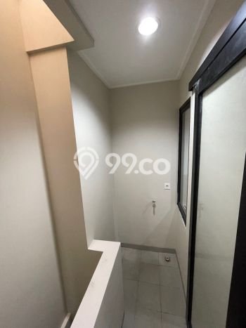 For Sale Hunian Rumah Terawat 2 Kamar di Semanan, Jakarta Barat For Sale Hunian Rumah Terawat 2 Kamar di Semanan, Jakarta Barat