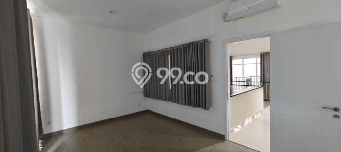 Disewakan Hunian Konsep Modern di Cipondoh Tangerang dengan 3 KT Disewakan Hunian Konsep Modern di Cipondoh Tangerang dengan 3 KT