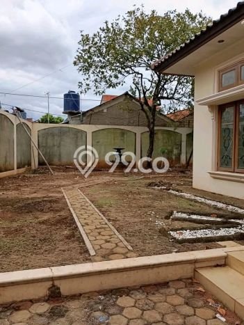 Rumah Eksklusif Siap Huni LT 652m2 di Cinere, Depok Rumah Eksklusif Siap Huni LT 652m2 di Cinere, Depok