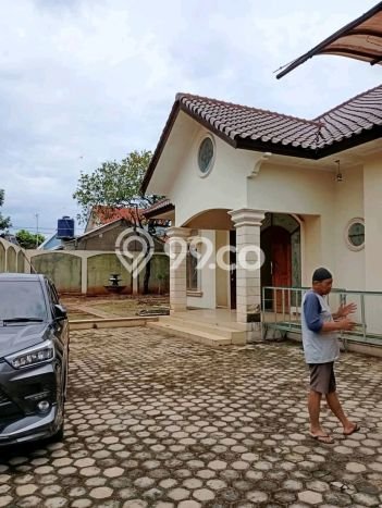 Rumah Eksklusif Siap Huni LT 652m2 di Cinere, Depok Rumah Eksklusif Siap Huni LT 652m2 di Cinere, Depok