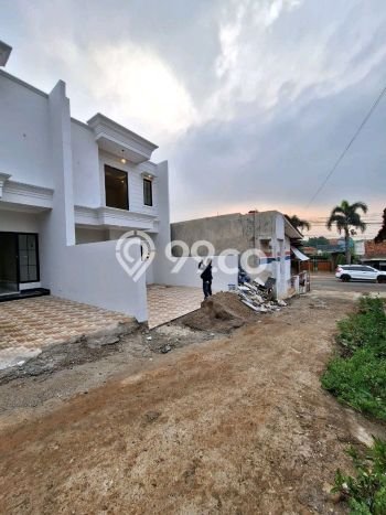 Jual Rumah Bagus Siap Huni LB 90m2 di Cilodong, Depok Jual Rumah Bagus Siap Huni LB 90m2 di Cilodong, Depok