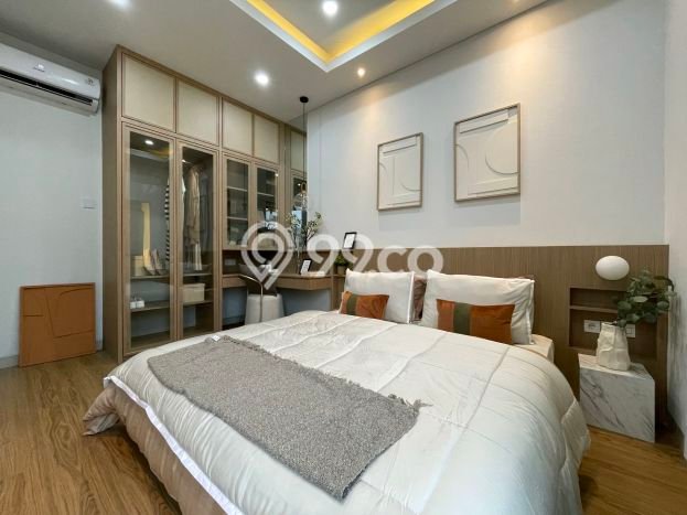 Rumah Luxury Modern Siap Huni di Cijantung Jakarta Timur Rumah Luxury Modern Siap Huni di Cijantung Jakarta Timur