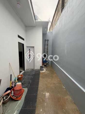 Rumah Modern Minimalis 2 Kamar Bisa Langsung Pindah di Cibinong Rumah Modern Minimalis 2 Kamar Bisa Langsung Pindah di Cibinong
